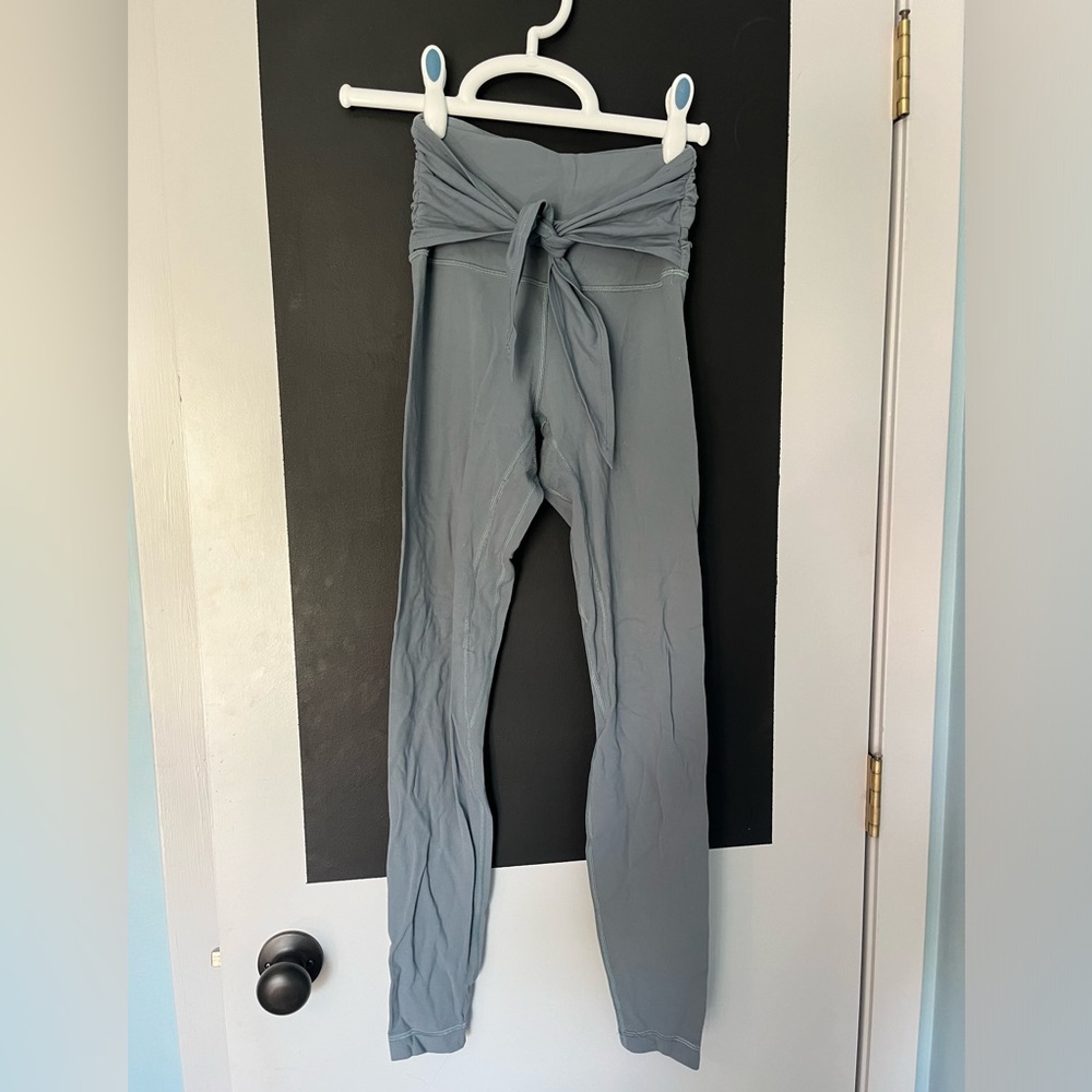 Lululemon tie leggings